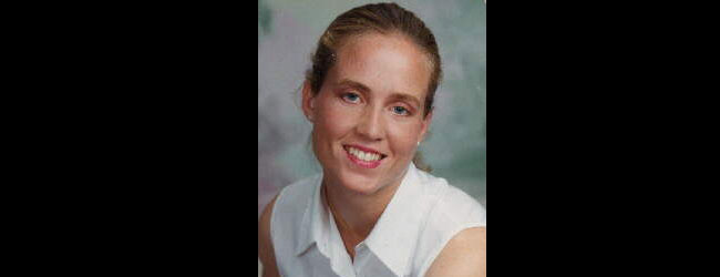 © http://meghanns.tripod.com/photo.htm#file=meg2.jpg&width=206&height=290&label=A+portrait+of+Meghann+from+June+1998