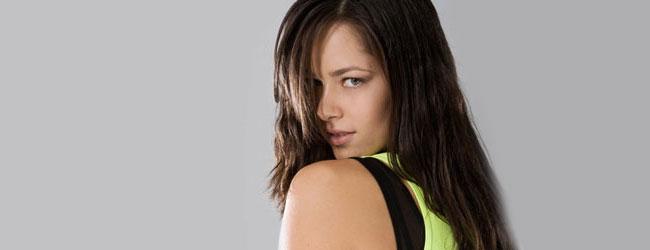 © http://discusionez.com/imagenes/102437-ana-ivanovic-diosa-con-raqueta.html